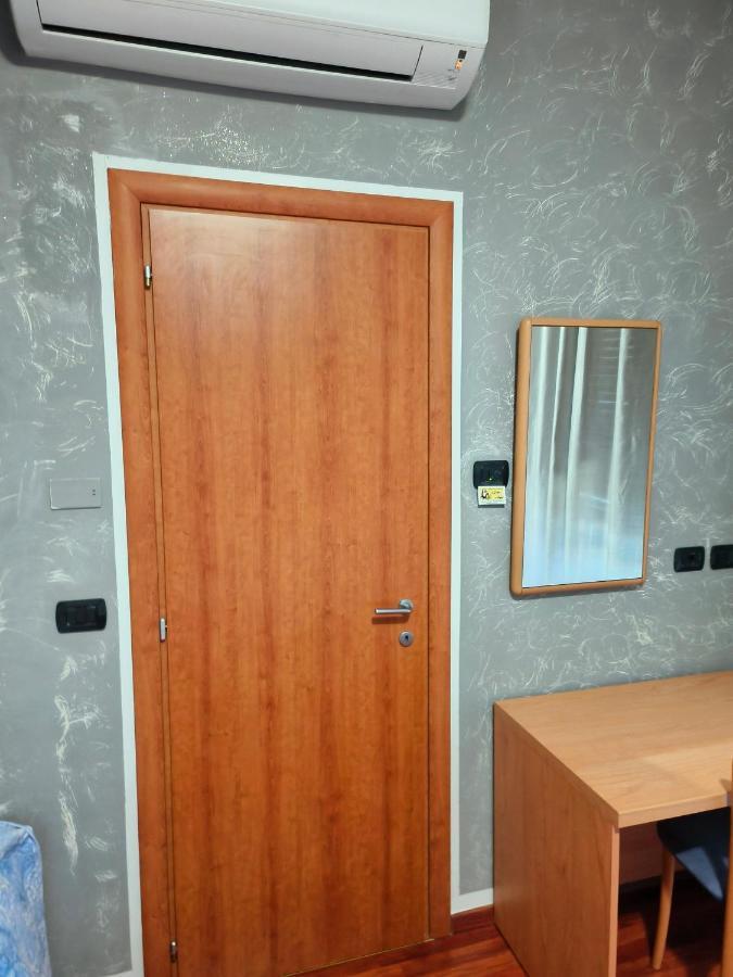 Affittacamere Dolce Sogno Cherasco Exterior photo